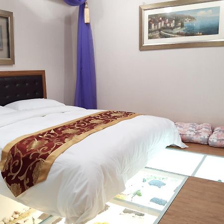Hase Spring Apartment Tainan Bagian luar foto