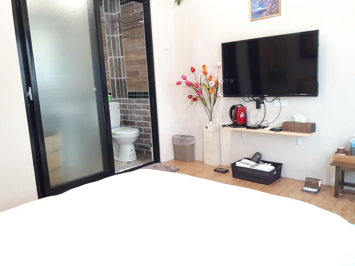 Hase Spring Apartment Tainan Bagian luar foto